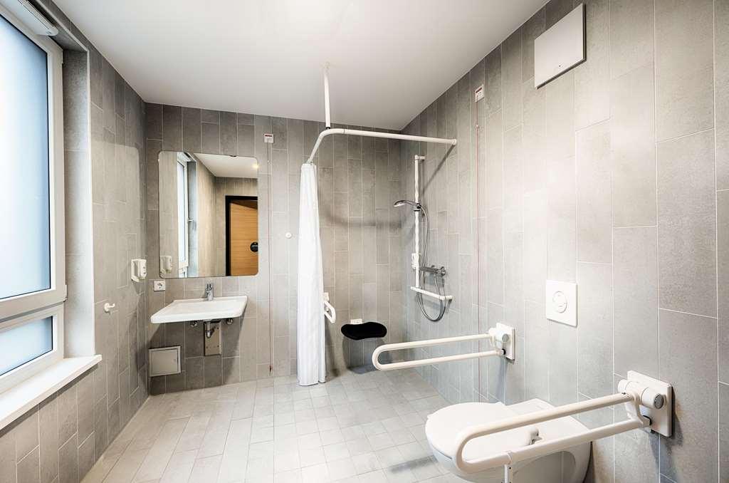 B&B Hotel Филлинген-Швеннинген Экстерьер фото